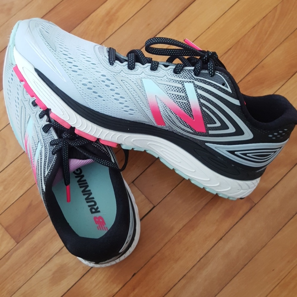Running sneakers
